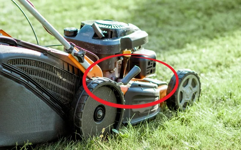 Lawn mower blade height setting