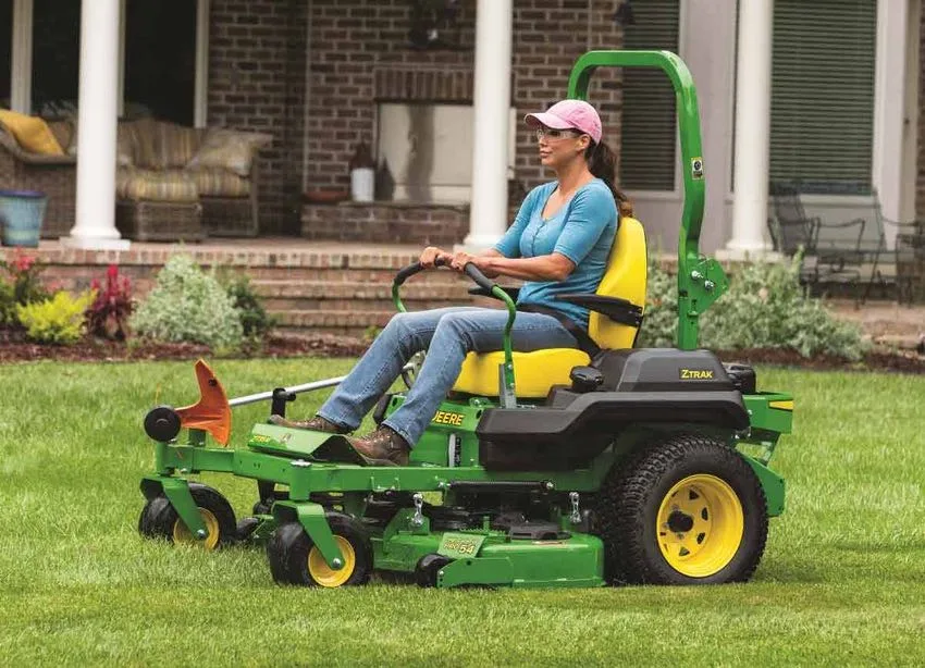 zero-turn radius (ZTR) mower